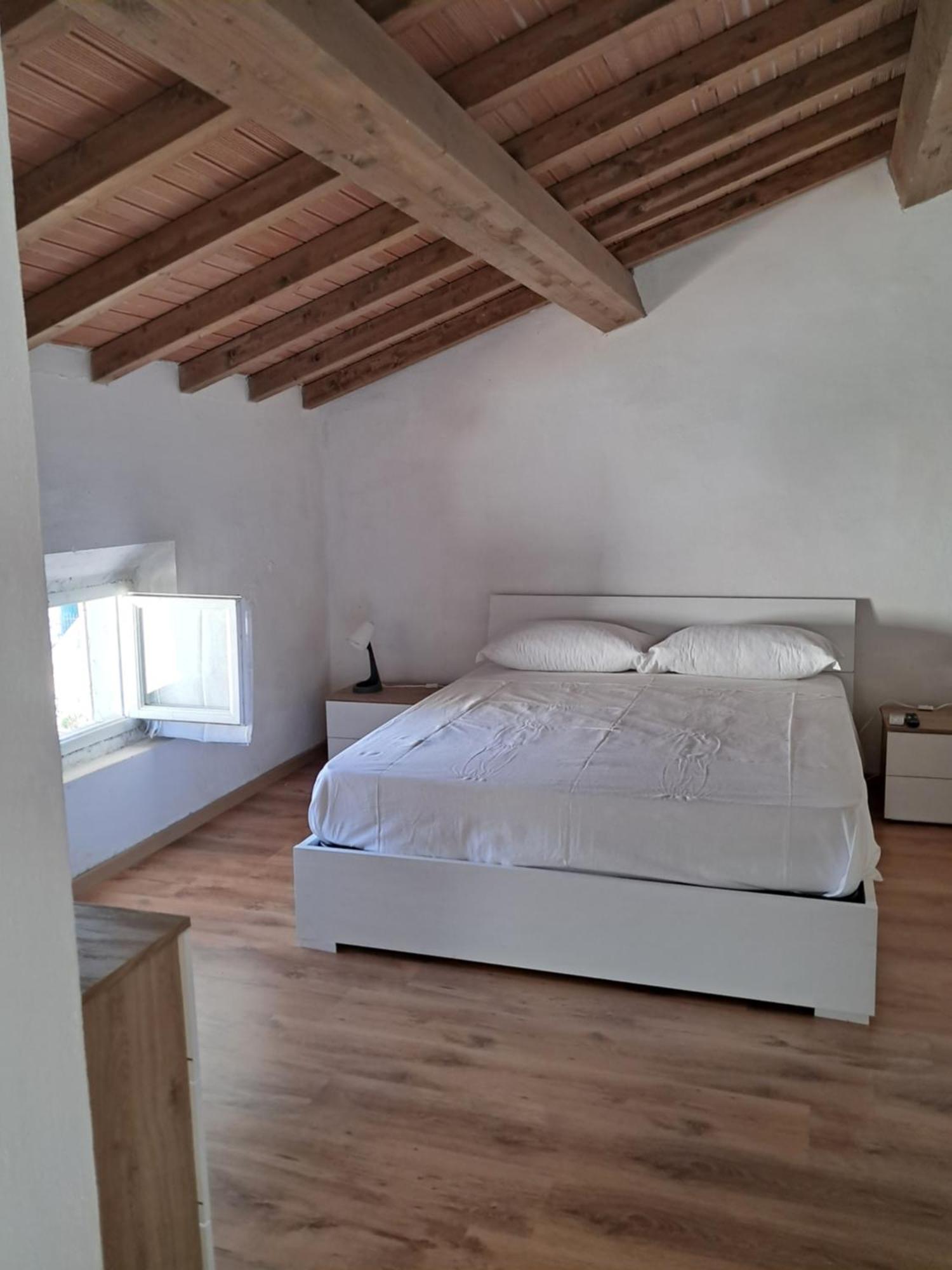 La Villa Dell'Orologio Santa Croce sullʼ Arno Eksteriør billede